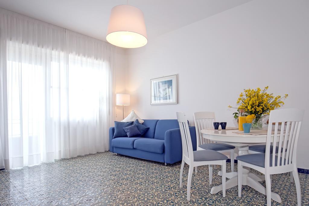 Angelina Apartments Amalfi Coast Maiori Dış mekan fotoğraf